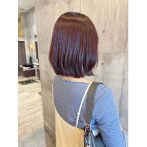 深みのあるレッドブラウン《 ARCH Mayu 》