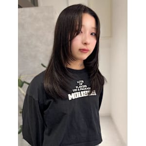 【asuna】韓国風顔周りレイヤー/髪質改善トリートメント - MOON by KENJE【ムーンバイケンジ】掲載中