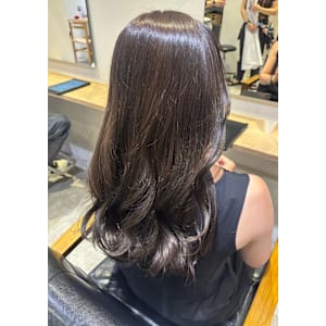 小辻 韓国風にも☆グレージュ× オージュア イルミナ