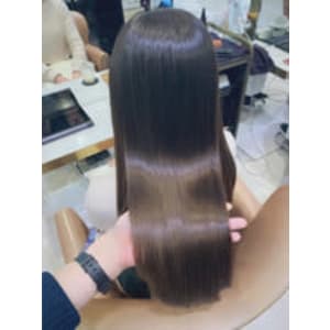 縮毛矯正ツヤツヤストレート髪質改善前髪なし前髪あり表参道 - GRAND【グランド】掲載中