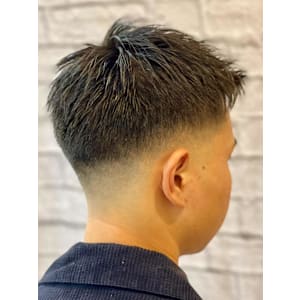 漢なら黙ってフェード - 銀座マツナガ 新宿野村ビル店【ギンザマツナガ シンジュクノムラビルテン】掲載中