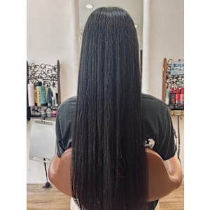 ダークトーン×ナチュラルストレート