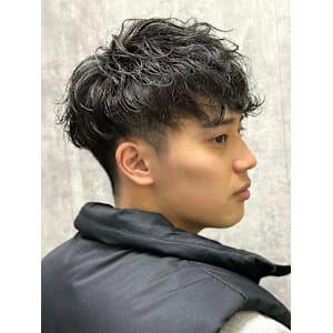 シャドウパーマ