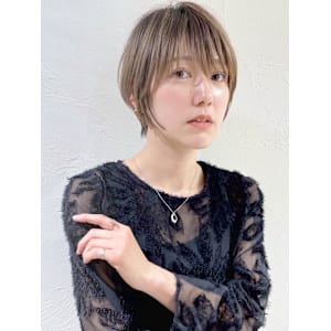 ショートボブ髪型20代30代40代50代前髪あり前髪無し丸顔 - GRAND【グランド】掲載中