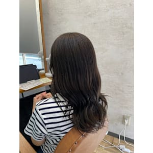 アッシュブラウン