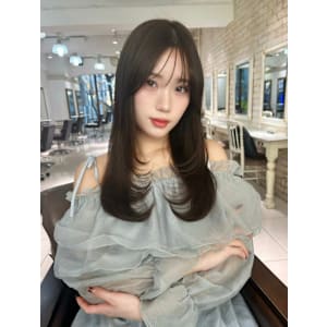 イメチェン髪質改善小顔美髪韓国風巻き前髪顔周りヘア