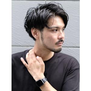 大人ツーブロックニュアンスパーマ