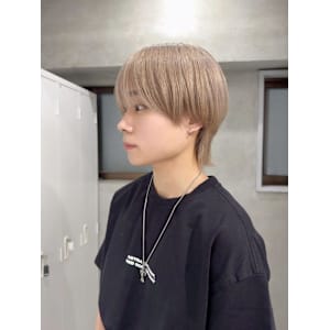 韓国風メンズハイトーンカラー/ミルクティーベージュ - sweep 平尾【スウィープ　ヒラオ】掲載中