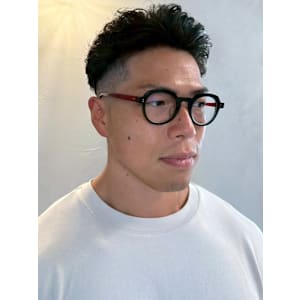 ナチュラルパーマ オールバック フェードカット 30代