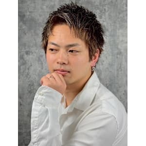 刈り上げないアップバング