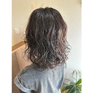 ミディアムレイヤー×ウェーブ