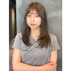 こなれミディ　ボブルフ　ミディアムレイヤー