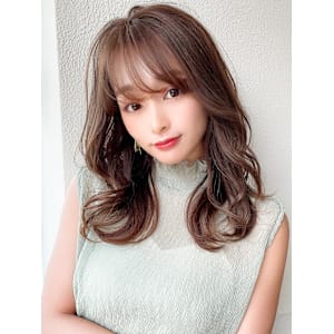 30代シースルーぱっつん前髪で可愛いくびれヘア結べるボブ