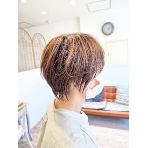 小顔に見える♪大人可愛いひし形ショート