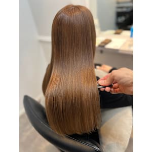 WISTERIA PLUS1 銀座一丁目×スタイル