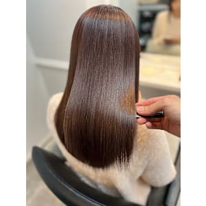 WISTERIA PLUS1 銀座一丁目×スタイル