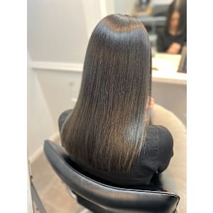 WISTERIA PLUS1 銀座一丁目×スタイル