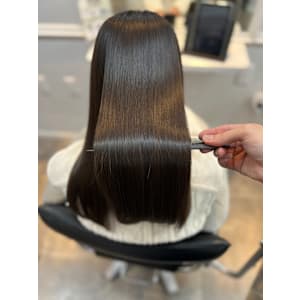 WISTERIA PLUS1 銀座一丁目×スタイル