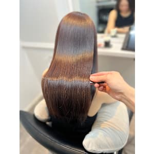 WISTERIA PLUS1 銀座一丁目×スタイル