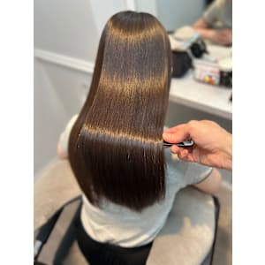 WISTERIA PLUS1 銀座一丁目×スタイル