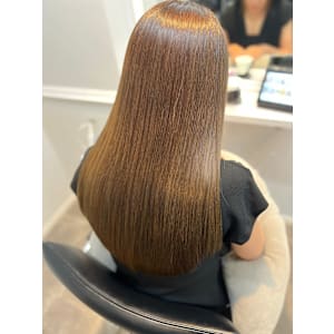 WISTERIA PLUS1 銀座一丁目×スタイル