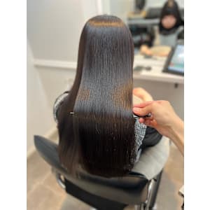 WISTERIA PLUS1 銀座一丁目×スタイル