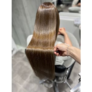 WISTERIA PLUS1 銀座一丁目×スタイル