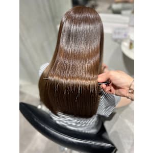 WISTERIA PLUS1 銀座一丁目×スタイル