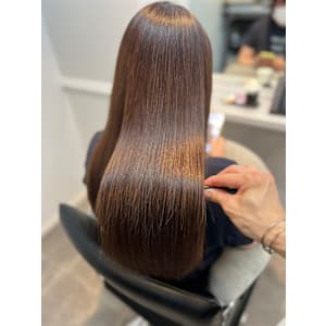 WISTERIA PLUS1 銀座一丁目×スタイル