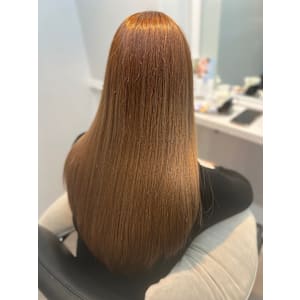 WISTERIA PLUS1 銀座一丁目×スタイル