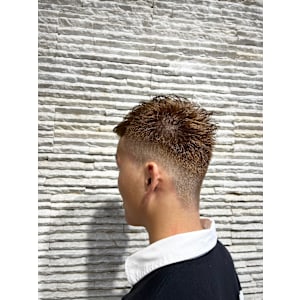 夏メンズツーブロック◎爽やか束感ショート刈上げ