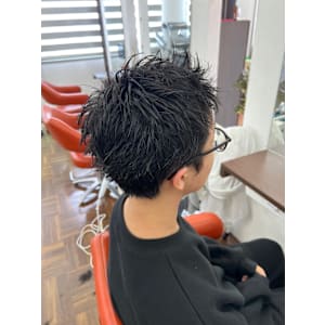 スパイキーショート - VAN family 四ツ居店【ヴァンファミリー ヨツイテン】掲載中