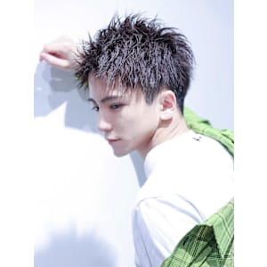 The”男のツイストアッパーショート”