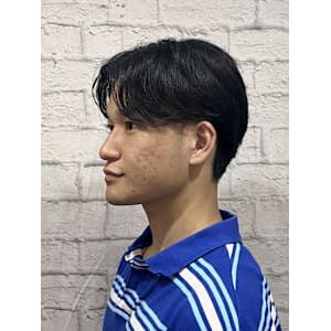 ナチュラルセンターパートスタイル  - グレイスフルバーバー プラチナム【グレイスフルバーバー プラチナム】掲載中