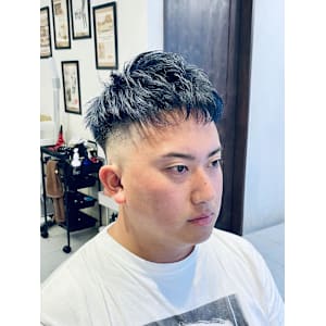 【30代 男性】ロンドンネイビーフェード（大宮/バーバー）