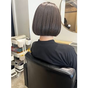 毎朝がちょっとラクになる。扱いやすさ抜群のボブ。