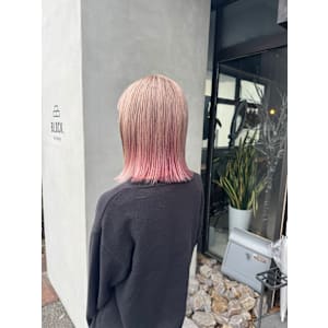 BLOCK.×スタイル