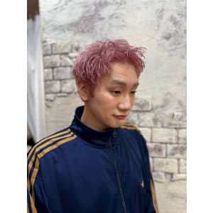 ハイトーン×スパイキーショート - arcana下北沢店【アルカナ シモキタザワテン】掲載中