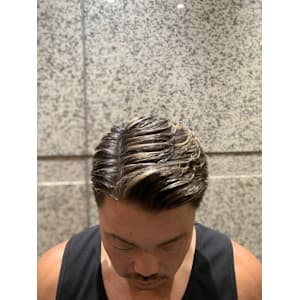サイドパート　メッシュ〈理容室〉 - ヘアーモードキクチ 銀座店【ヘアーモードキクチ】掲載中