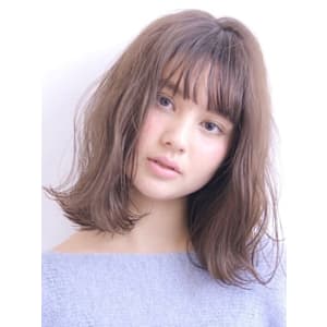 ぱつっとボブ・ショート/前髪あり/絶壁解消/30代/40代/