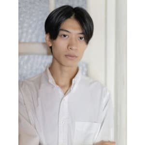 毛流れニュアンスパーマ