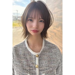 ミディアム×外ハネレイヤー