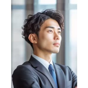 ナチュラルスパイラルヘア - 絹cut【シルクカット】掲載中