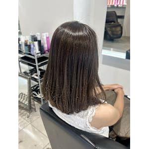 ツヤ暗髪×アッシュブラウン