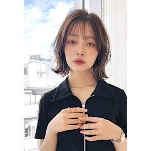 20代30代40代外ハネくびレイヤーエモージュ前髪デジタルパ