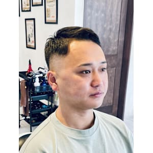 【30代 男性】ロンドンスキンフェード（大宮/バーバー）