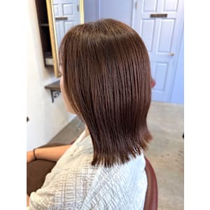 切りっぱなしミディアム×ラベンダーブラウン