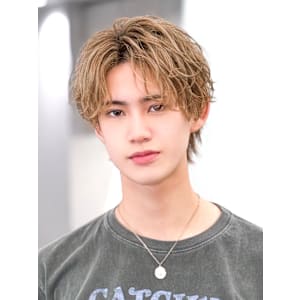 緩なみセンターパート - メンズヘア整形サロン GOALD 渋谷神南【メンズヘアセイケイサロン ゴールド シブヤジンナン】掲載中