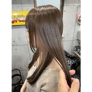 艶感ラベンダーベージュ×やわらかロング【茅ヶ崎髪質改善】