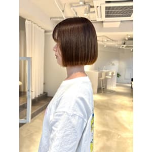 ワンレングスボブ×縮毛矯正
